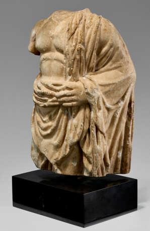 A ROMAN MARBLE ASCLEPIUS - фото 2 A ROMAN MARBLE ASCLEPIUS - фото 2