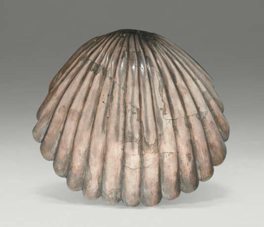 A ROMAN SILVER SHELL-SHAPED DISH - фото 2