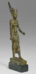 AN EGYPTIAN BRONZE NEITH