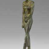 AN EGYPTIAN BRONZE NEITH - фото 2