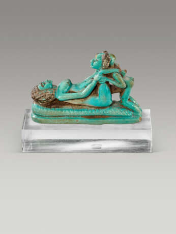 AN EGYPTIAN FAIENCE EROTICON - фото 2 AN EGYPTIAN FAIENCE EROTICON - фото 2