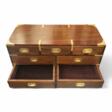 19th Century English Campaign Marine Chest of Drawers in Mahogany - Kauf mit einem Klick