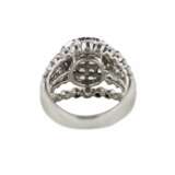 Золотое кольцо 18к с бриллиантами. Диаманты 21th century г. - фото 6