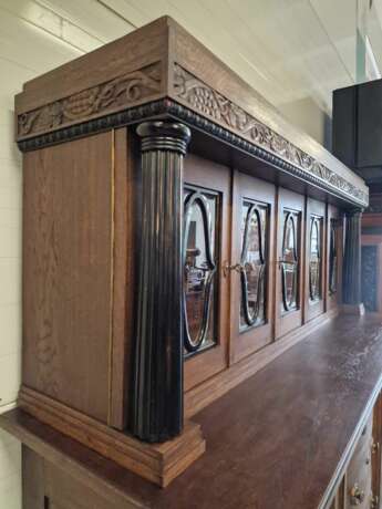 Большой и элегантный буфет Oak Eclecticism Early 20th century г. - фото 2