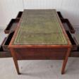 Restored antique two-sided desk - Kauf mit einem Klick