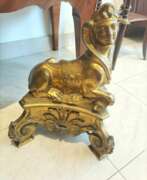 Übersicht. Pair of 19th Century Gilt Bronze Fire Dogs in the Ancient Egyptian Style