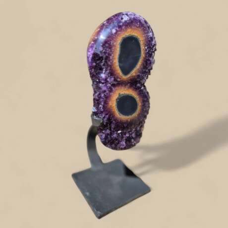 Large Natural Amethyst Stalactite Flower – Grade A Uruguay Amethyst 20th century - photo 14 Large Natural Amethyst Stalactite Flower – Grade A Uruguay Amethyst 20th century - photo 14