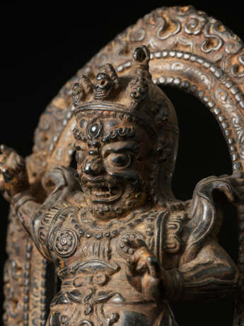 A BLACKSTONE FIGURE OF BEGTSE CHEN - photo 4