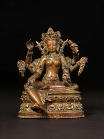A GILT COPPER ALLOY FIGURE OF VASUDHARA - photo 1