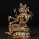 A GILT COPPER ALLOY FIGURE OF VASUDHARA - photo 4