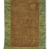 A THANGKA OF GARWA NAGPO, ATTRIBUTED TO THE TENTH KARMAPA, CHOYING DORJEDISTEMPER AND GOLD ON SILK - photo 4