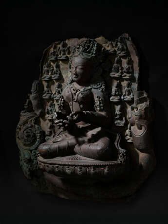 A COPPER ALLOY PANEL OF BHUMIDEVI DRIDHA - Foto 3