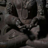 A COPPER ALLOY PANEL OF BHUMIDEVI DRIDHA - Foto 4