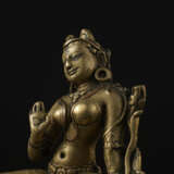 A SILVER AND COPPER INLAID BRASS FIGURE OF TARA - photo 2