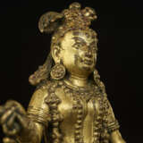 A GILT COPPER FIGURE OF KRISHNAVATI - photo 4