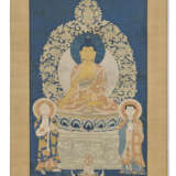 AN EMBROIDERED SILK THANGKA OF SHAKYAMUNI BUDDHA ATTENDED BY MAHAKASYAPA AND ANANDA - photo 1