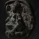 A COPPER ALLOY PANEL OF PALDEN LHAMO - Foto 3
