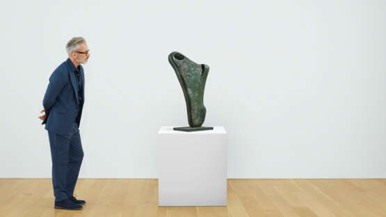 DAME BARBARA HEPWORTH (1903-1975) - photo 3