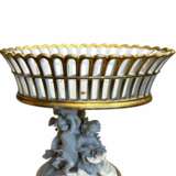 Paris Porcelain centerpiece with putti 19th Century Porcelaine 19th century - photo 11