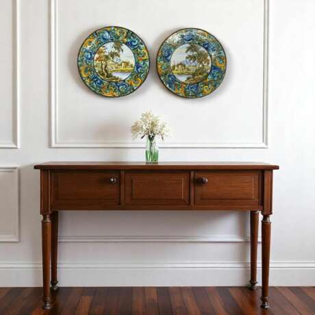 Set of Two Hand-Pair of Italian Renaissance Style Platters by N. Tapolini 1970s Metal ceramics 20th century - photo 7