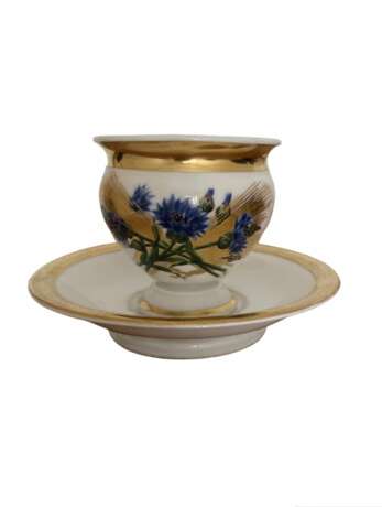 Royal Copenhagen Empire Style Cup and Saucer - 19th Century Porcelain Denmark Porcelain Hand Painted Gilding Empire 19th century - photo 3