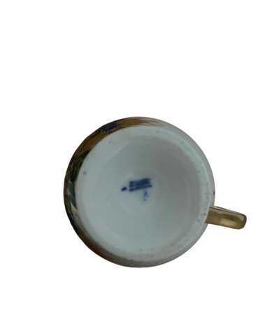 Royal Copenhagen Empire Style Cup and Saucer - 19th Century Porcelain Denmark Porcelain Hand Painted Gilding Empire 19th century - photo 5