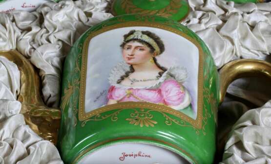 Service de table unique Napoleon S&egrave;vre manufacture Polychrome painting Empire At the turn of 19th -20th century - Foto 7