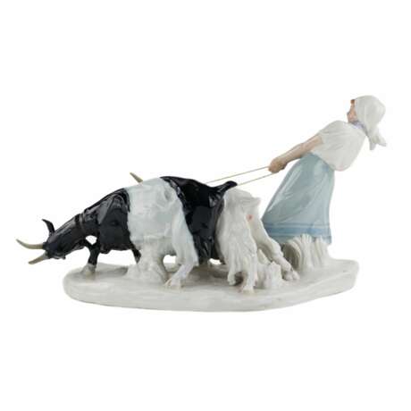 Porcelain composition Shepherdess with goats. Pilz Otto. Meissen. 1850-1924. Porcelain Hand Painted Art Nouveau Early 20th century - photo 3