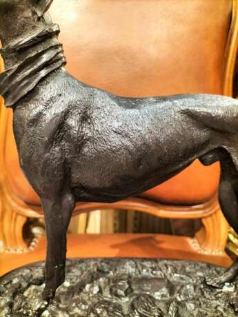 19th Century Statue of a Greyhound in Bronze in the Style of Pierre-Jules Mêne Bronze 19th century - photo 2 19th Century Statue of a Greyhound in Bronze in the Style of Pierre-Jules Mêne Bronze 19th century - photo 2