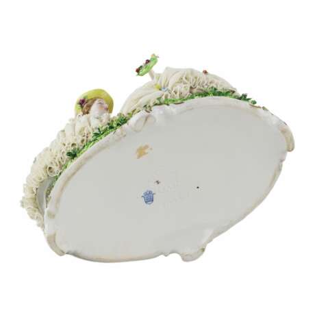 Unterweissbach. Groupe de porcelaine Concert sur l`herbe. Porcelain Hand Painted Gilding 20th century - Foto 6 Unterweissbach. Groupe de porcelaine Concert sur l`herbe. Porcelain Hand Painted Gilding 20th century - Foto 6