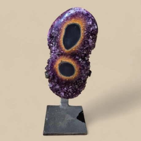 Large Natural Amethyst Stalactite Flower – Grade A Uruguay Amethyst 20th century - photo 7 Large Natural Amethyst Stalactite Flower – Grade A Uruguay Amethyst 20th century - photo 7