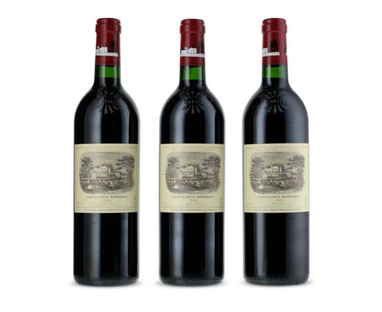 Château Lafite Rothschild 1996 - photo 1 Château Lafite Rothschild 1996 - photo 1