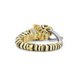 DAVID WEBB DIAMOND, ENAMEL AND EMERALD TIGER BRACELET - photo 3