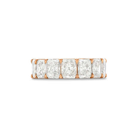 DIAMOND ETERNITY BAND RING - photo 3 DIAMOND ETERNITY BAND RING - photo 3