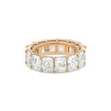 DIAMOND ETERNITY BAND RING - photo 4
