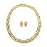 BULGARI SET OF DIAMOND AND GOLD 'SPIGA' JEWELRY - Foto 1