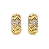 BULGARI SET OF DIAMOND AND GOLD 'SPIGA' JEWELRY - Foto 5
