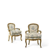 PAIRE DE FAUTEUILS EN CABRIOLET D'ÉPOQUE LOUIS XV - Foto 2