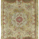 TAPIS D'AUBUSSON D'ÉPOQUE LOUIS XV - photo 1
