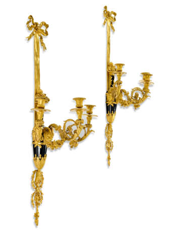 PAIRE D'APPLIQUES D'ÉPOQUE RESTAURATION - photo 2