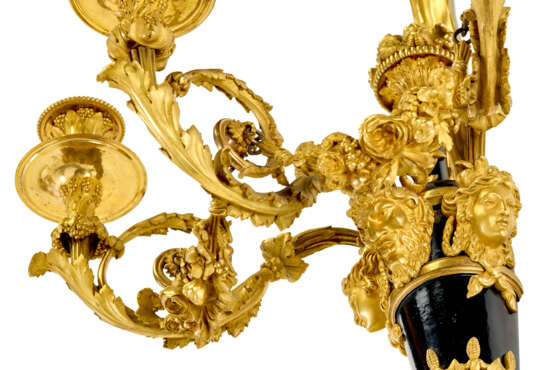 PAIRE D'APPLIQUES D'ÉPOQUE RESTAURATION - photo 4