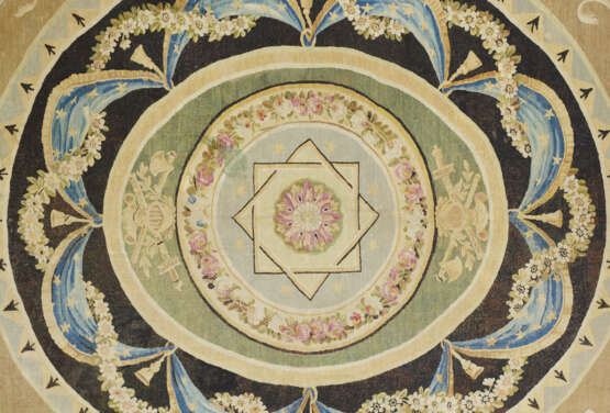 TAPIS D'AUBUSSON D'ÉPOQUE DIRECTOIRE - photo 3