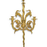 SUITE DE QUATRE APPLIQUES DE STYLE LOUIS XVI - photo 6