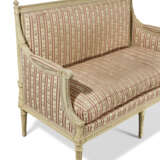 CANAPÉ D'ÉPOQUE LOUIS XVI - photo 3