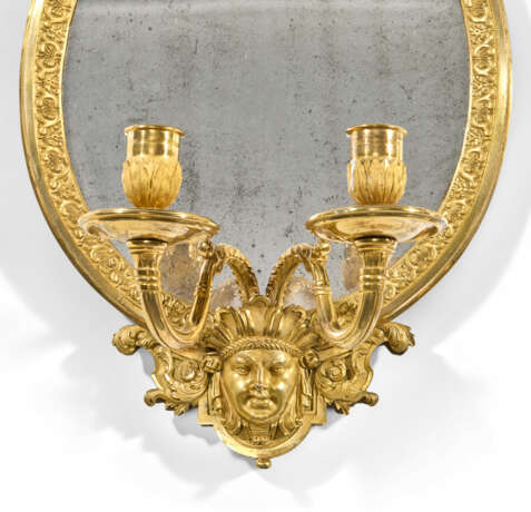 PAIRE DE MIROIR-GIRANDOLES D'ÉPOQUE BAROQUE - Foto 5 PAIRE DE MIROIR-GIRANDOLES D'ÉPOQUE BAROQUE - Foto 5