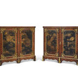 DEUX BIBLIOTHÈQUES LOUIS XV FORMANT PAIRE - photo 1