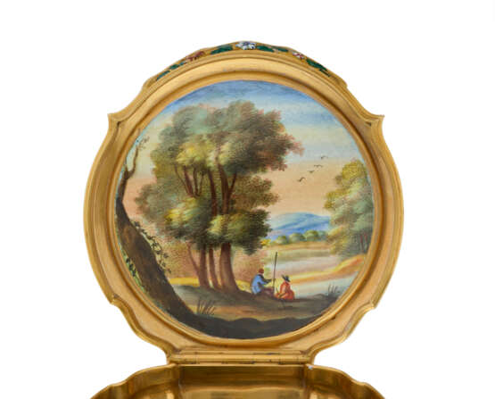 BOÎTIER DE MONTRE FORMANT TABATIÈRE EN OR ET ÉMAIL D'ÉPOQUE LOUIS XIV - photo 4
