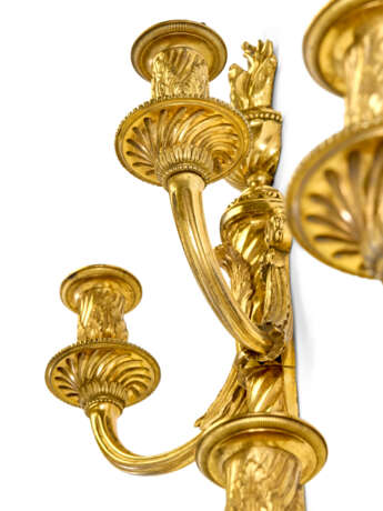SUITE DE QUATRE APPLIQUES D'ÉPOQUE LOUIS XVI - фото 3 SUITE DE QUATRE APPLIQUES D'ÉPOQUE LOUIS XVI - фото 3