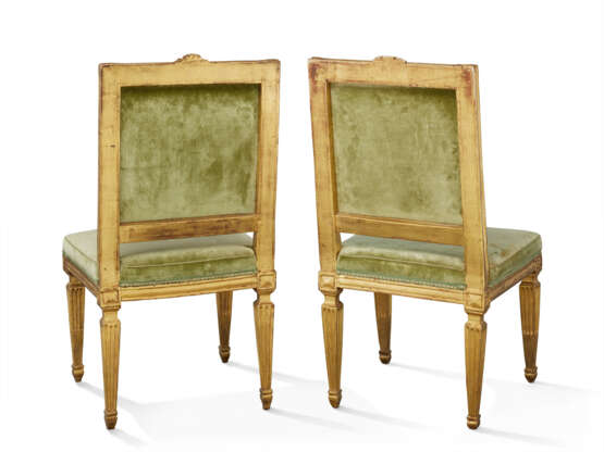 PAIRE DE CHAISES D'ÉPOQUE LOUIS XVI - photo 3
