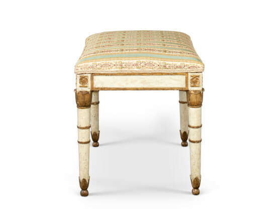 TABOURET IMPÉRIAL D'ÉPOQUE NÉOCLASSIQUE - Foto 3 TABOURET IMPÉRIAL D'ÉPOQUE NÉOCLASSIQUE - Foto 3